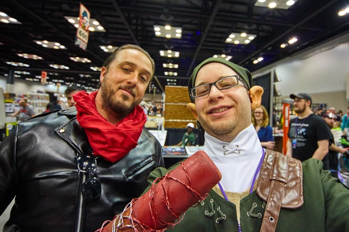 2017-indiana-comic-con-selfies-with-costumes-series (9)